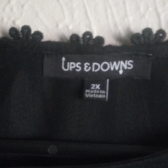 Up and Down See-thru Blouse - Picture 2 of 8